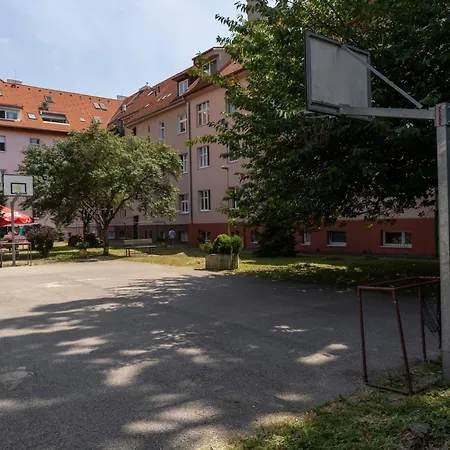 Apartmán Business & Family Letna